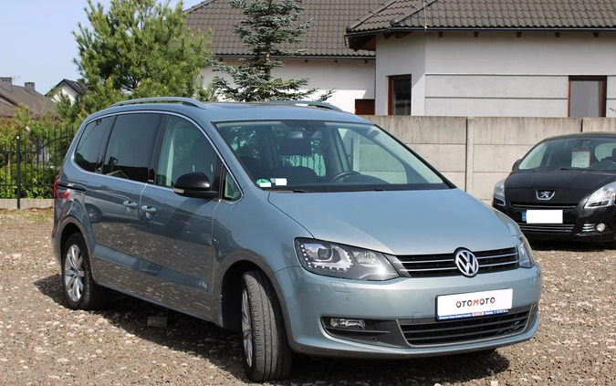 Volkswagen Sharan cena 46800 przebieg: 238000, rok produkcji 2013 z Kostrzyn małe 781